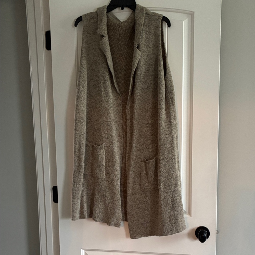 Women's Sleeveless Tan Sweater Vest